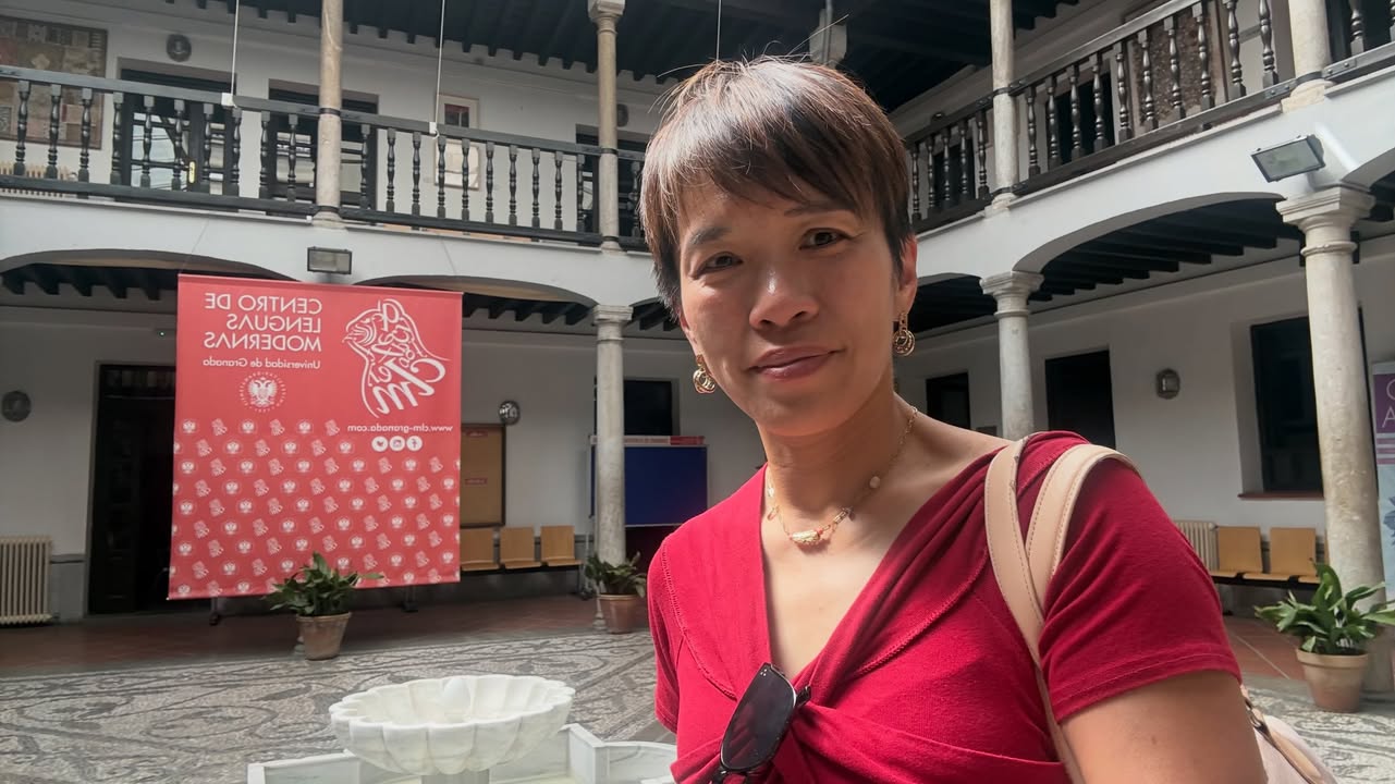 Granada 大學語言中心