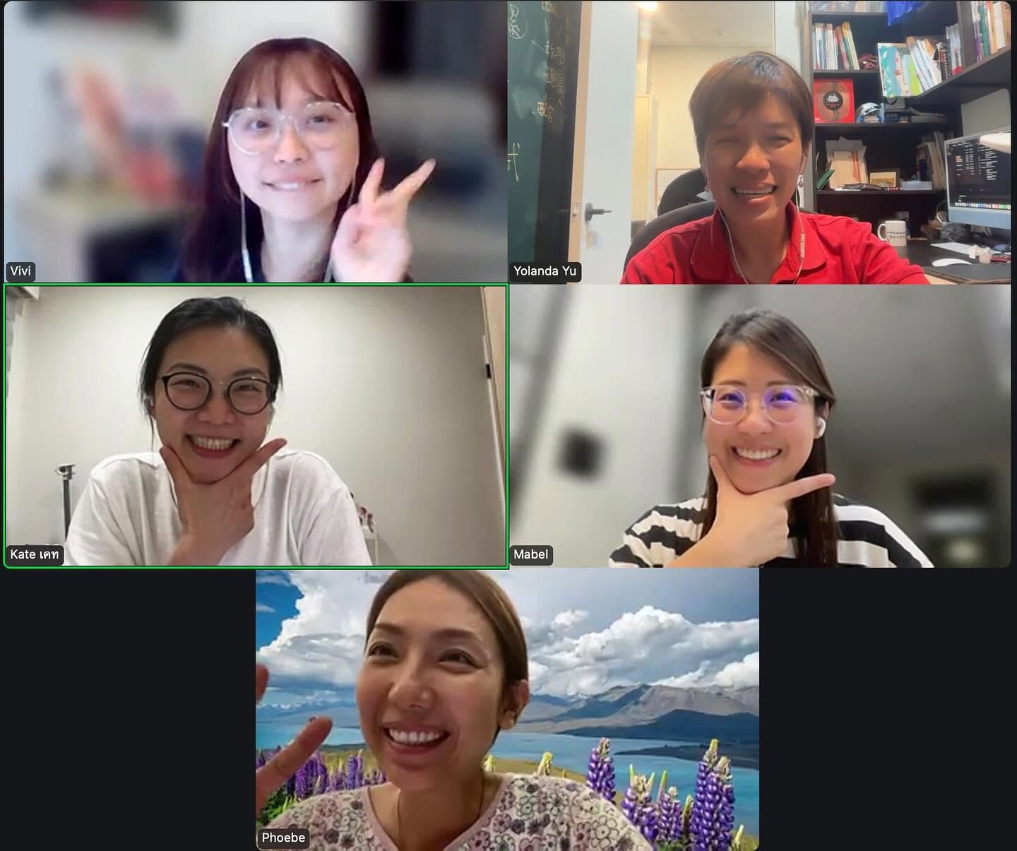 雲飛西班牙文課的學生