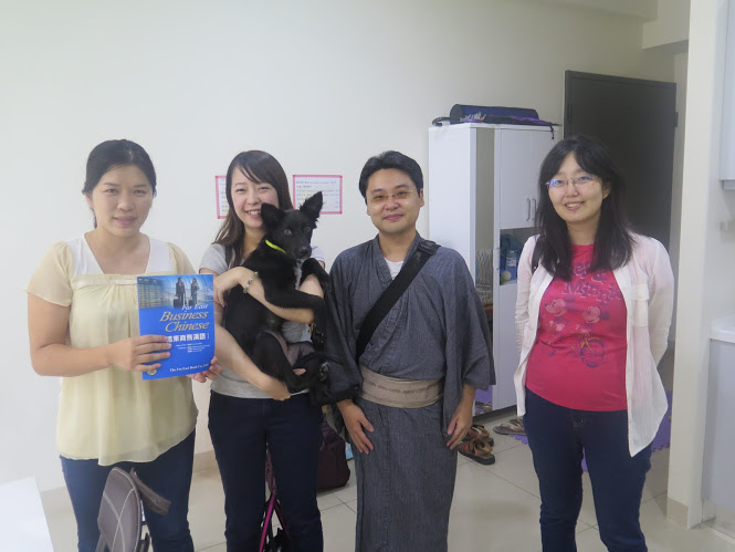 Barbara和雲飛學生合照