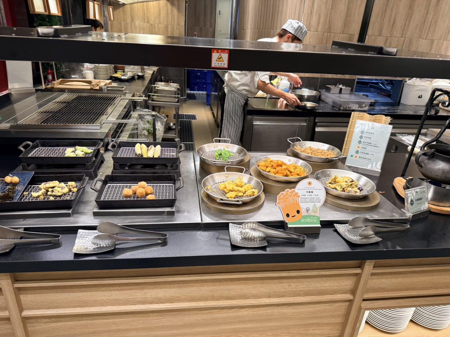 蔬食自助餐